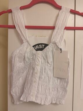 Nwt xs Zara White Button-Front Smocked Crop Top